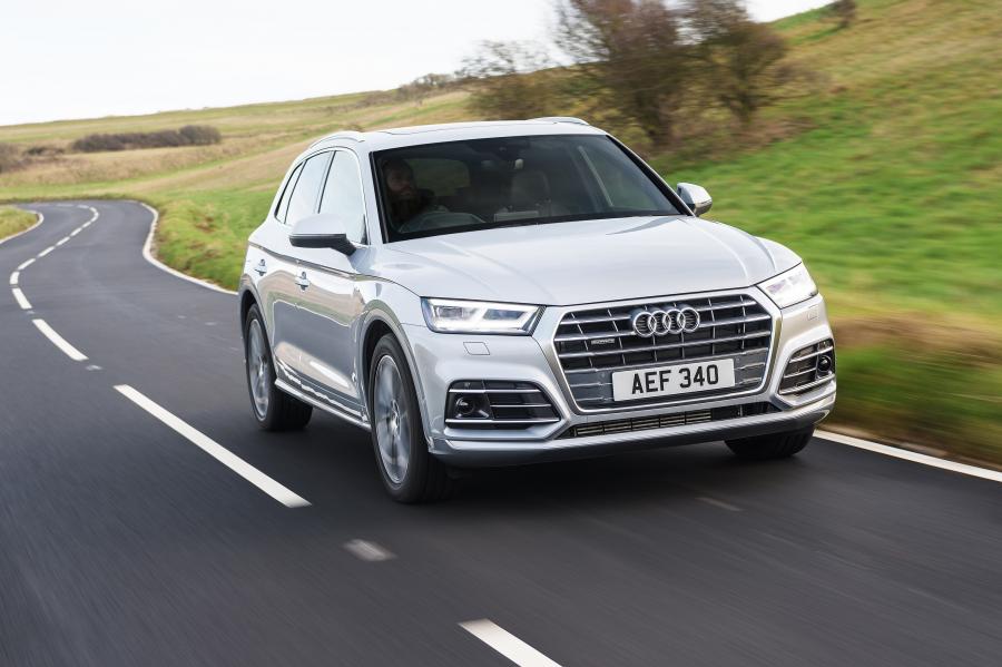  Audi Q5 TFSI Quattro S-Line 2017 года  (UK) (фото 36 из 40)